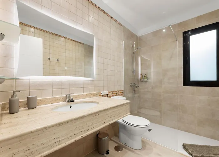 Cactus - Large Private Plot - Heated Pool & Bbq - Luxury Vacation 别墅 普拉亚布兰卡